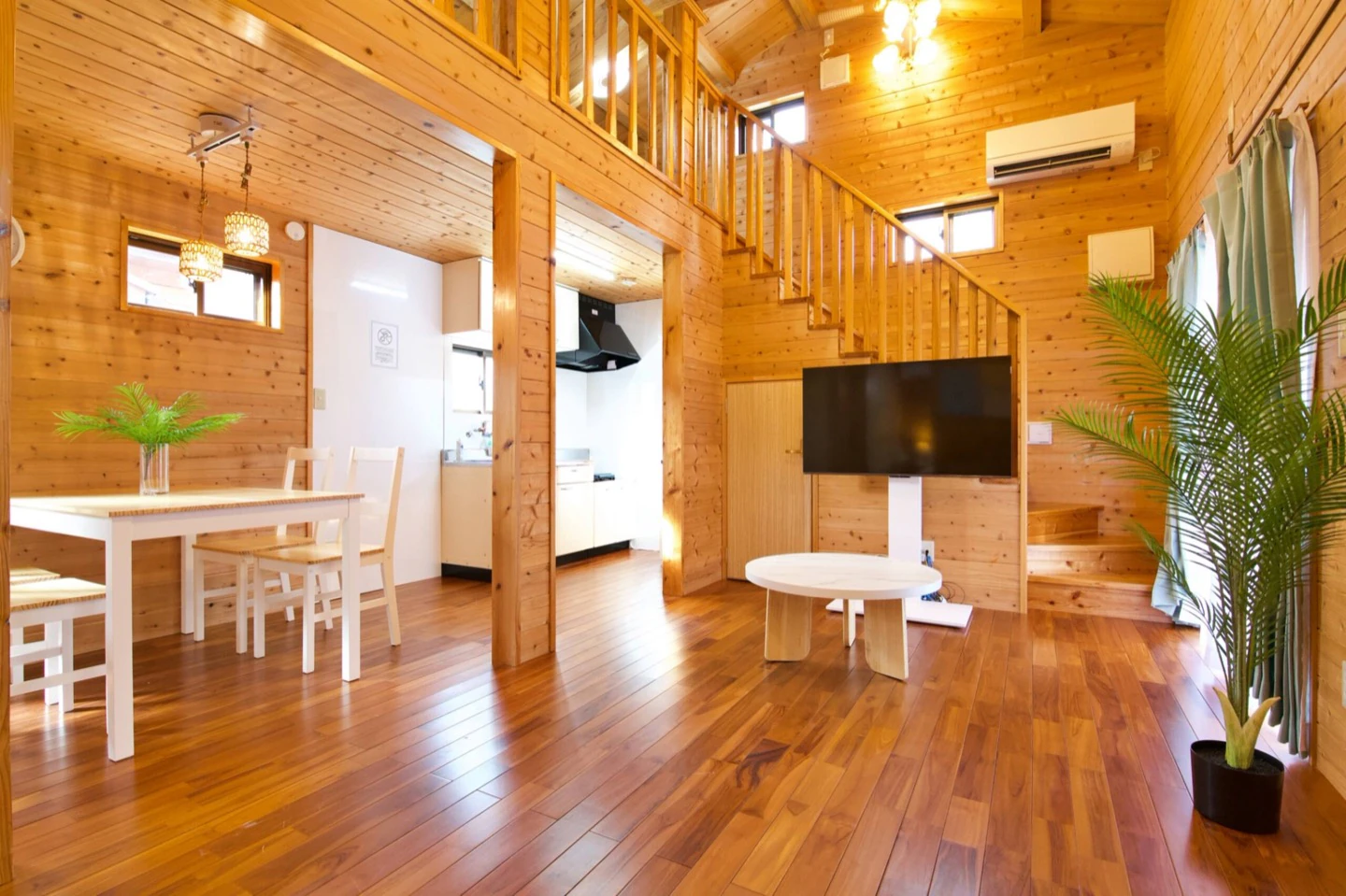 Onna Village Kibogaoka Log House B interior